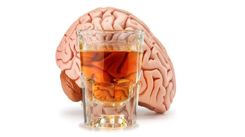 Uống dung dịch giải rượu vượt lên trên bạt mạng hoặc thông thường xuyên sẽ gây ra tác động mức độ khỏe