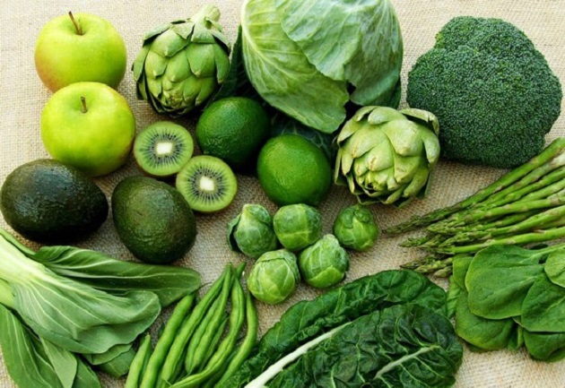 Rau lá xanh là một trong những món ăn giúp tăng cường sinh lý nam giới