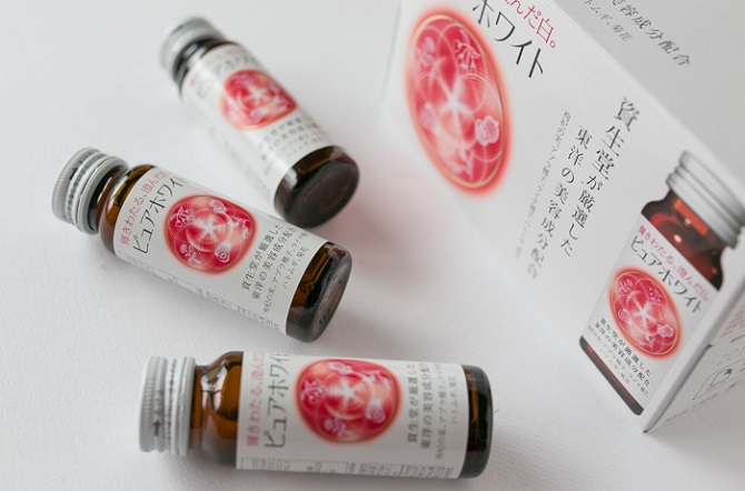 Nước uống collagen Shiseido Pure White cũng được ưa chuộng hiện nay