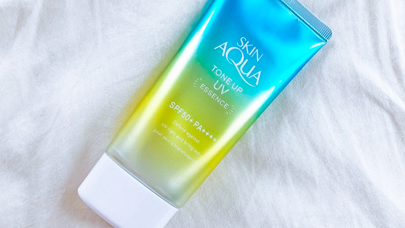  Tinh chất chống nắng nhà Skin Aqua giúp da nâng tông, nàng không phải lo về nắng