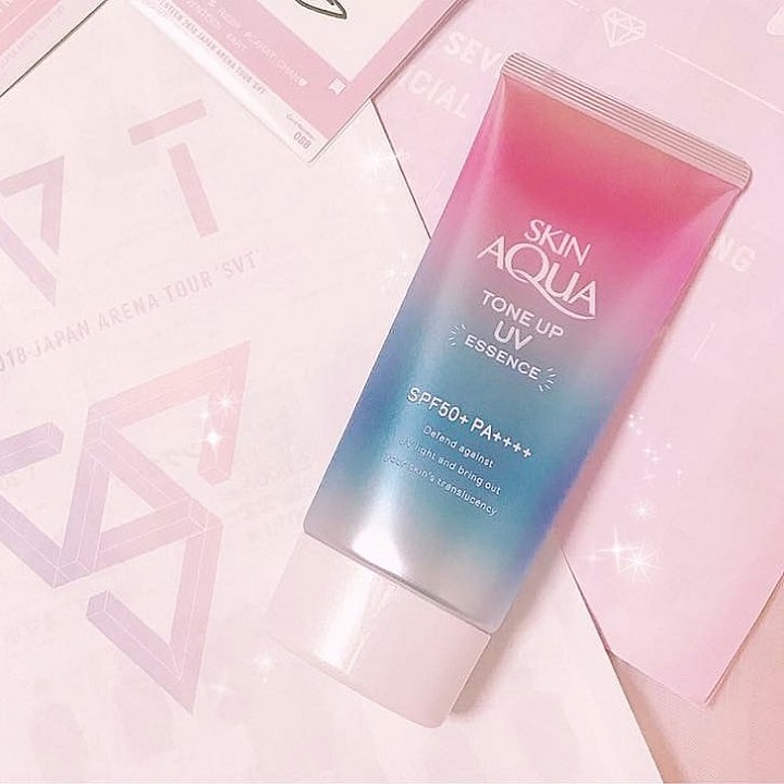 Chọn kem chống nắng Skin Aqua chính hãng để bảo vệ làn da. Ảnh: Internet