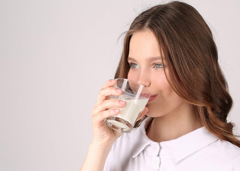  Sử dụng sữa tươi hằng ngày giúp cải thiện kích thước vòng ngực