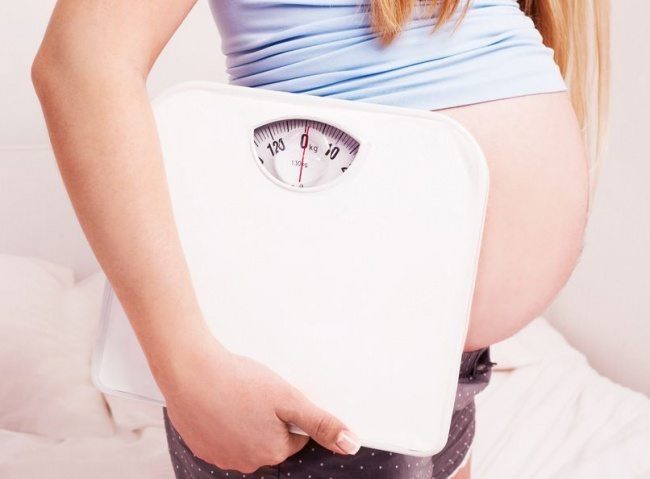 Mẹ bầu không nên tăng cân quá nhiều trong thai kỳ. Ảnh: Internet