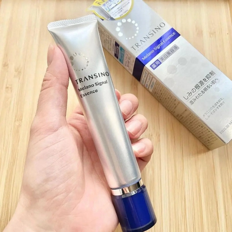 sản phẩm dưỡng trắng da Transino Melano Signal Essence