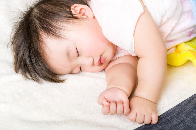 nên đi ngủ lúc mấy giờ để tăng chiều cao