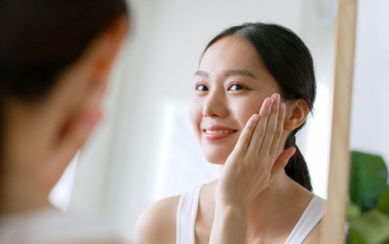 Kiên trì sử dụng sẽ giúp da bạn cải thiện trông thấy.