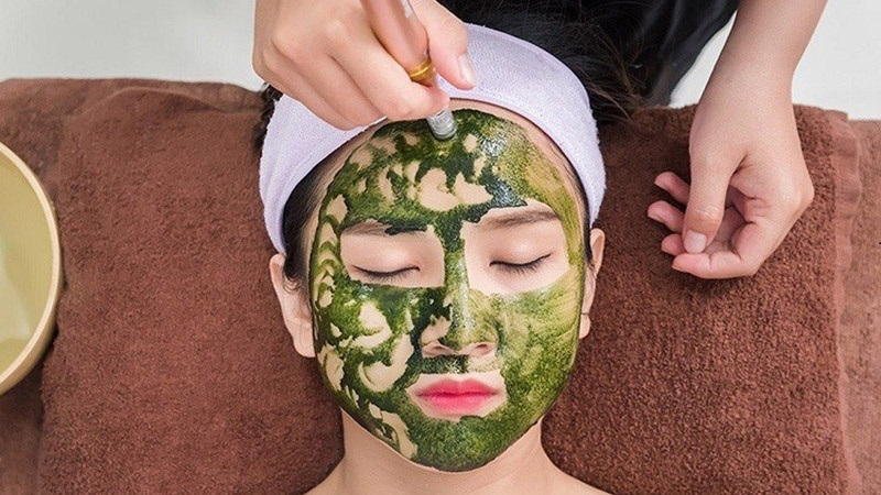 Chăm sóc da hiệu quả với mặt nạ tảo xoắn