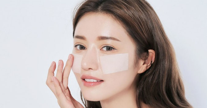 Nên làm và cần tránh làm điều gì khi chăm sóc da mụn?