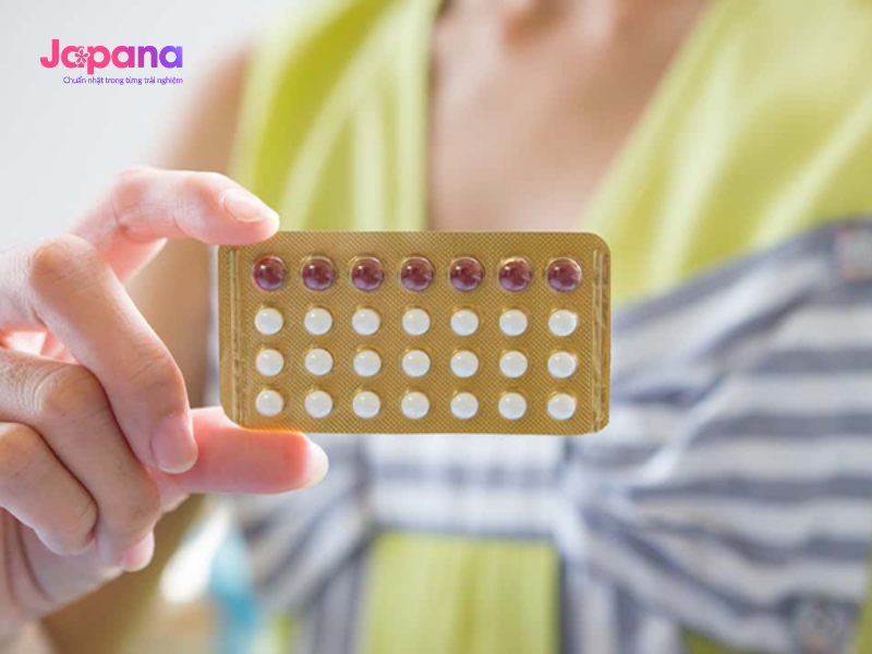 Thuốc tránh thai 28 viên hay còn gọi là thuốc tránh thai hàng ngày được nhiều chị em phụ nữ sử dụng