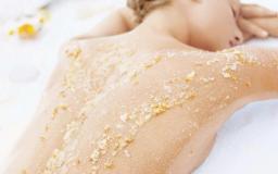 Tiết lộ 6 cách tẩy tế bào chết body đơn giản tại nhà cho toàn thân trắng sáng