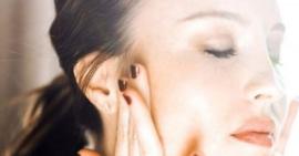 Dùng collagen ngoài da khi đang uống collagen có được không?