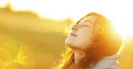 Ánh nắng mặt trời là nguyên nhân gây mụn và lão hóa da?