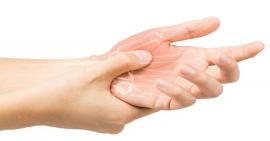 Viêm khớp dạng thấp có các thời kỳ diễn biến thế nào?