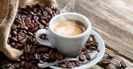 Điểm danh 6 loại thực phẩm làm cho làn da bạn càng tệ đi