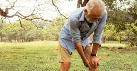 Cẩn thận chăm sóc khớp gối cho người cao tuổi