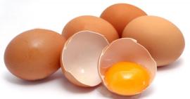 Ăn gì để cải thiện tình trạng rụng tóc?