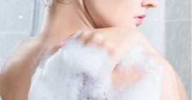 Tiết lộ cách sử dụng sữa tắm đúng cách để có làn da đẹp mịn màng