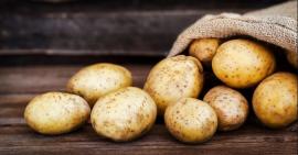 Tạm biệt quần thâm mắt với loạt phương thức từ khoai tây