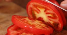 Trắng sáng làn da với 3 công thức làm từ cà chua