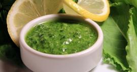 Tuyệt chiêu trị mụn và nám từ húng quế