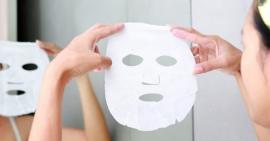 Đắp mặt nạ cho làn da