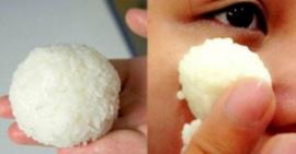 Làm đẹp da sau sinh bằng cách lăn cơm nóng lên mặt