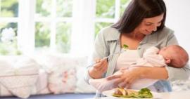 Mẹo chăm sóc da mặt sau sinh hiệu quả từ trong ra ngoài