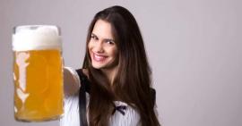 Các chuyên gia nói gì về phương pháp dùng bia ủ tóc?