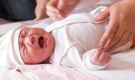 Giải mã các tiếng khóc của trẻ sơ sinh