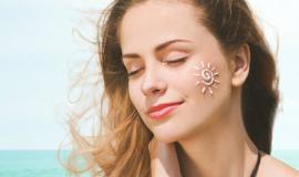 Có nên mua kem chống nắng ở hiệu thuốc không?